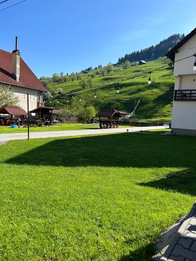 Casa Mia Hotel Moeciu De Sus Luaran gambar