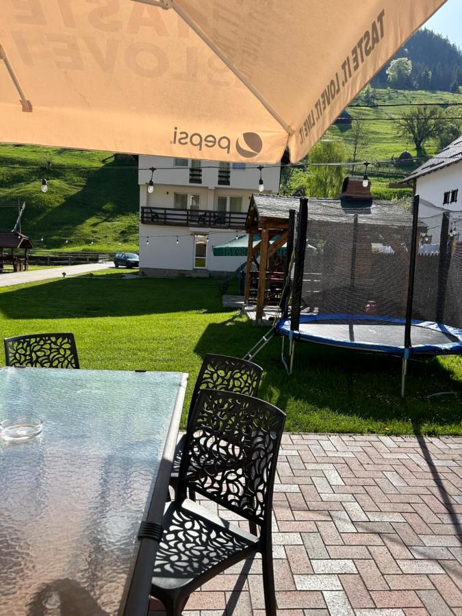Casa Mia Hotel Moeciu De Sus Luaran gambar