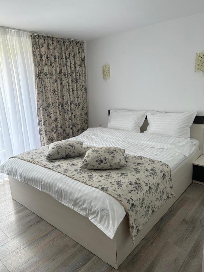 Casa Mia Hotel Moeciu De Sus Luaran gambar