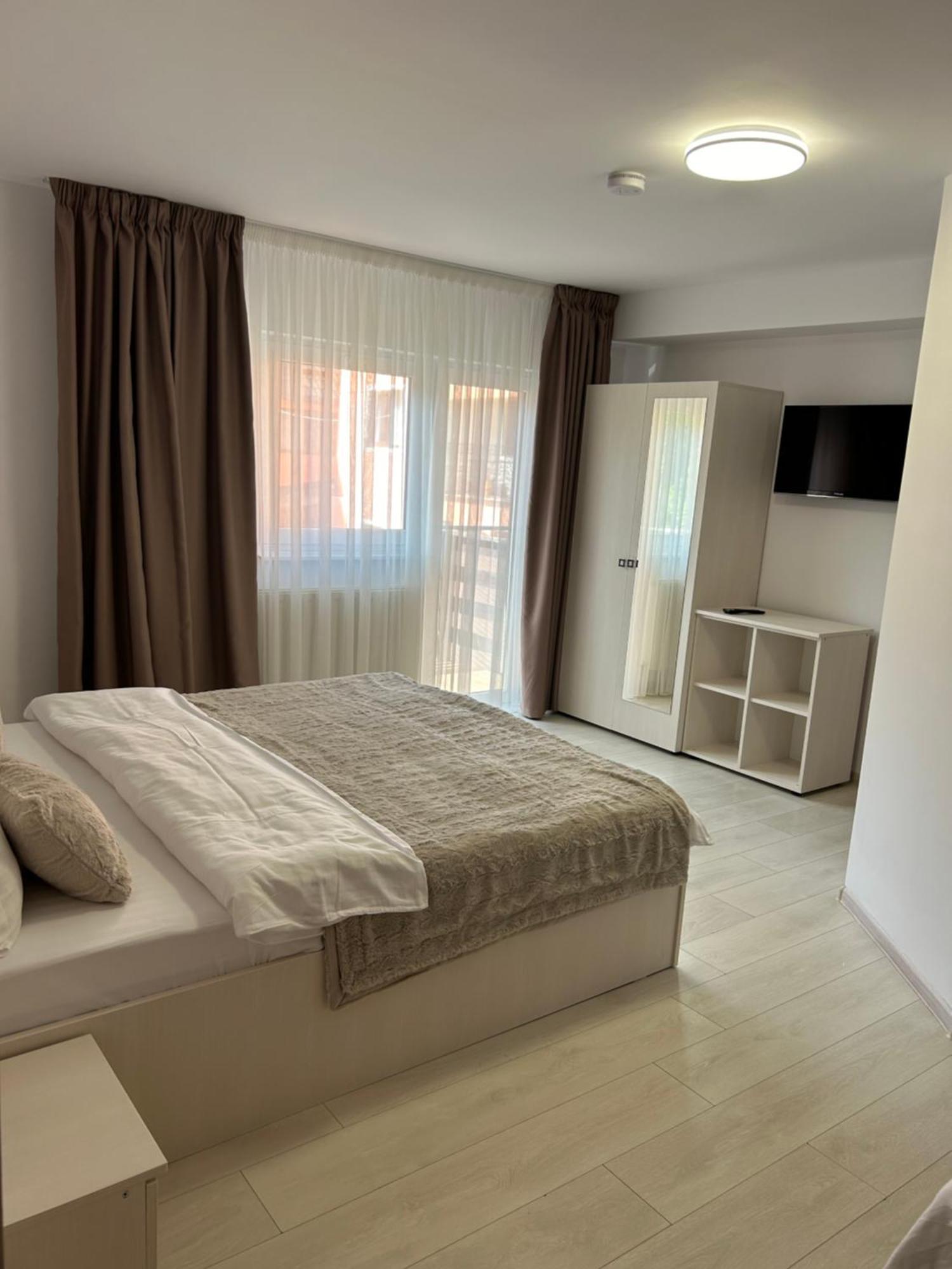 Casa Mia Hotel Moeciu De Sus Luaran gambar