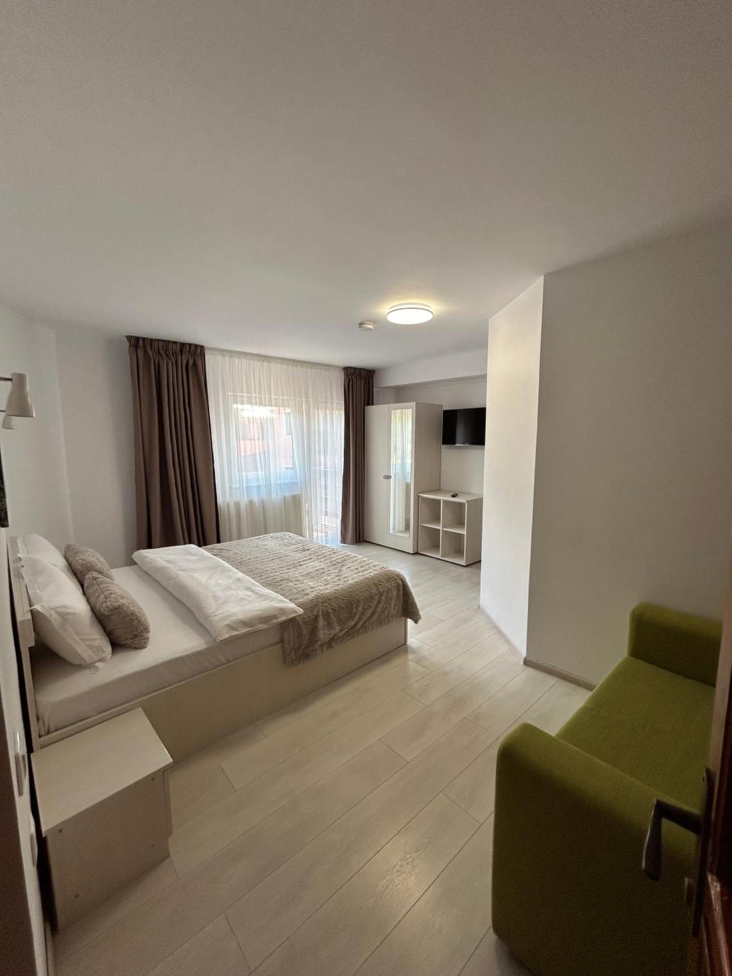 Casa Mia Hotel Moeciu De Sus Luaran gambar